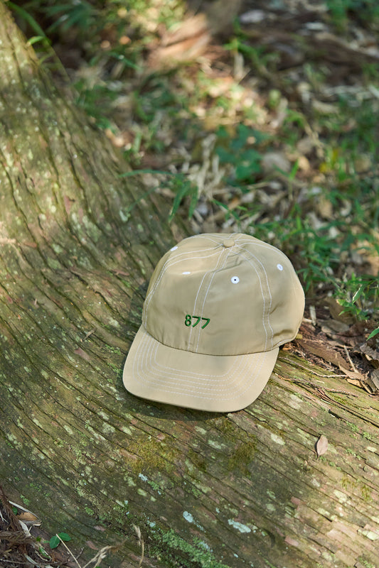 877 ポリエステル Cap / ベージュ×グリーン